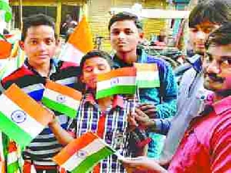 City rejoice on the eve of republic day